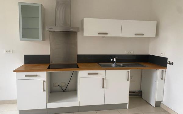 Maison à louer    3 pièces •  Parigny-les-Vaux