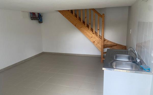 Maison à louer    3 pièces •  Parigny-les-Vaux