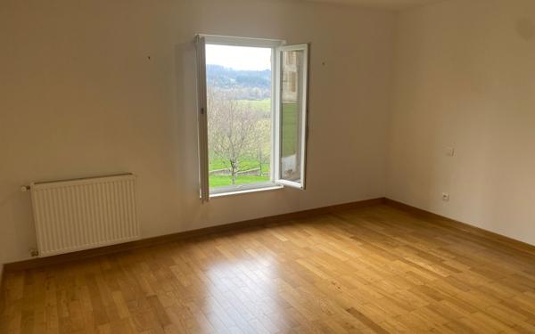 Maison à louer    3 pièces •  Parigny-les-Vaux