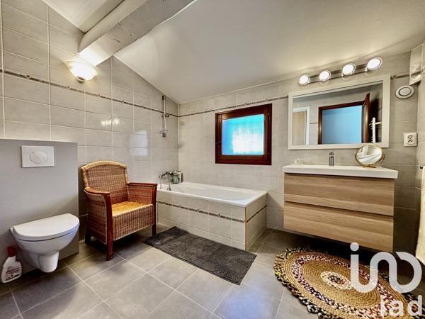 Maison à vendre 8 pièces 212 m² Bormes-les-Mimosas