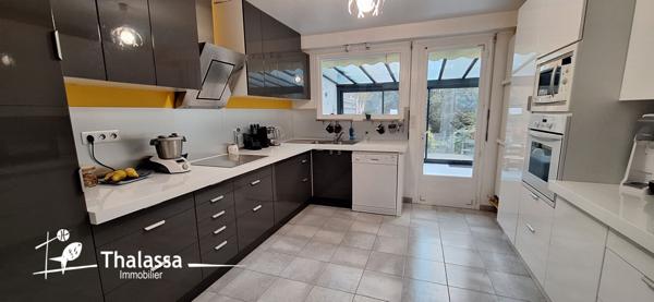 Maison Saint Brevin Les Pins 8 pièce(s) 181 m2,  
Saint brevin les pins 44250