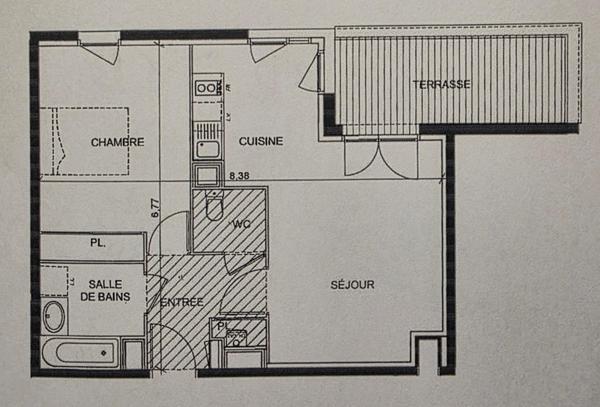 Blagnac T2 de 49 m² avec parking et terrasse