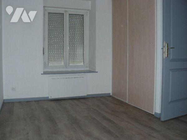 Appartement à Vendre à Gérardmer (88400) en Vosges (88)

Centre ville, appartement trois pièc...