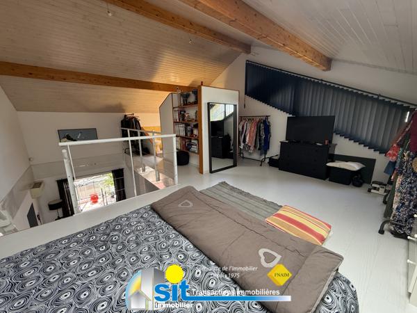 Maison contemporaine 209 m² avec piscine – Vue panoramique sur les Alpes