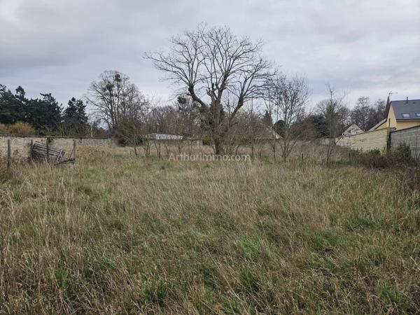 Vente                                                      Terrain
                        
                                         1439 m2                     à Caen