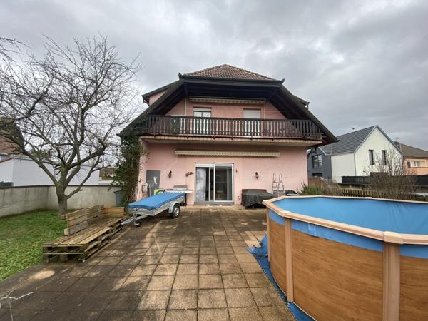 Maison mitoyenne, terrasse 68490 Ottmarsheim