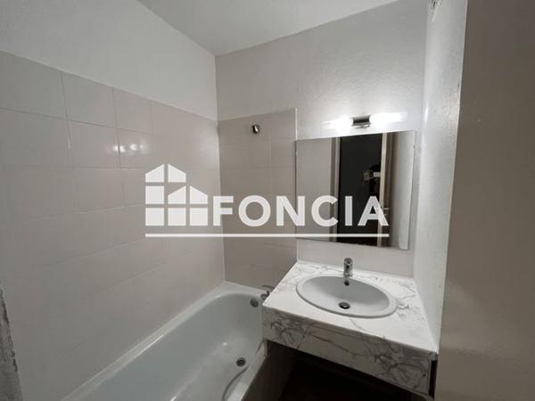 Location Studio 25.4 m² - 568 CHEMIN MOYENNES BREGUIERES Antibes 06600