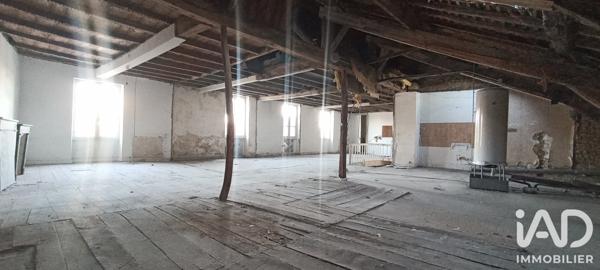 Immeuble à vendre 320 m² Thouars