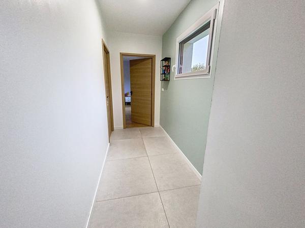 Longère de 4 chambres entièrement rénovée sur un terrain de 17000 m²