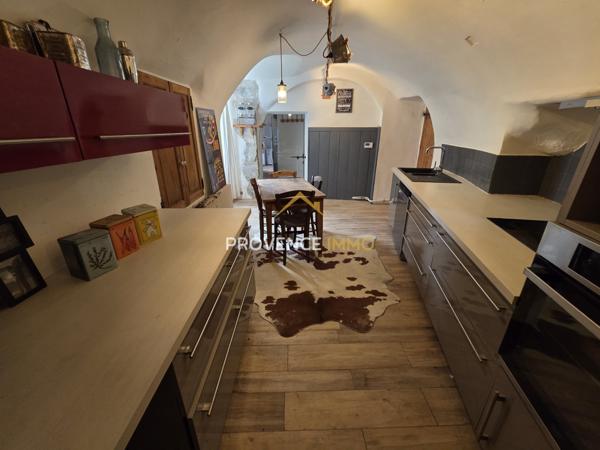 Volonne (04290) EXCLUSIVITÉ VOLONNE ! Maison de village atypique et pleine de charme au cœur de Volonne – 133 m²