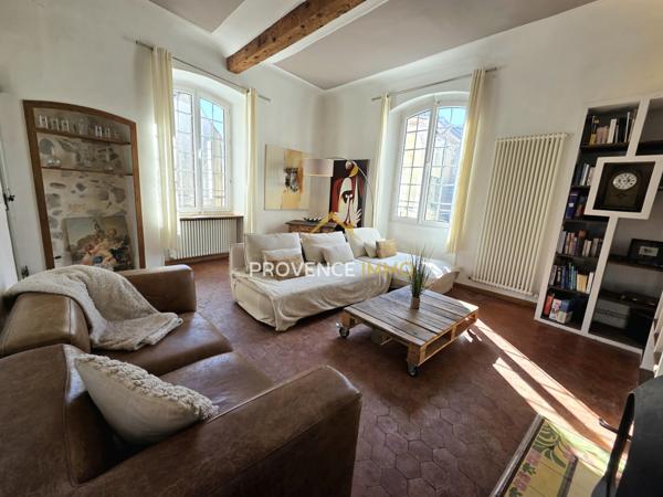 Volonne (04290) EXCLUSIVITÉ VOLONNE ! Maison de village atypique et pleine de charme au cœur de Volonne – 133 m²