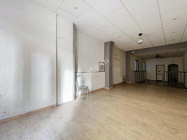A vendre local commercial avec appartement au coeur de Sisteron