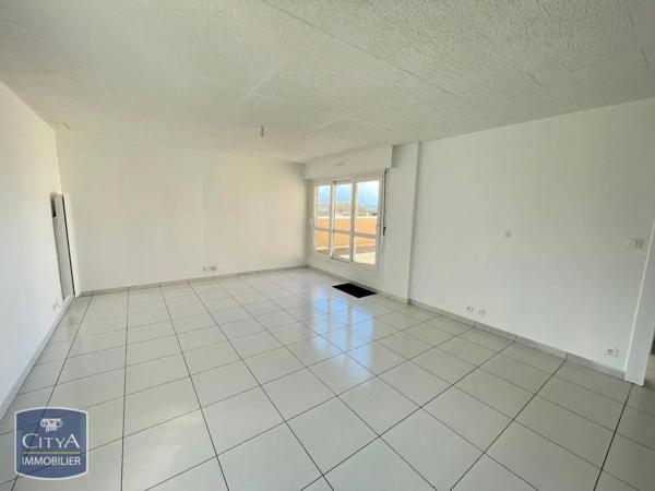 Appartement à louer 2 pièces 52.89m² Genlis (21110)
