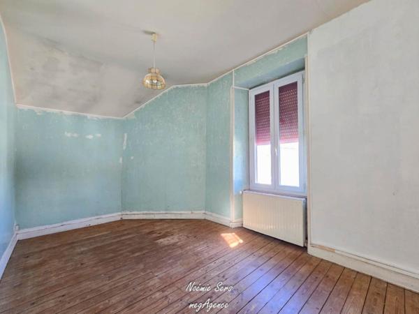 Maison à CHOLET, 49300 - 4 pièces 63m²