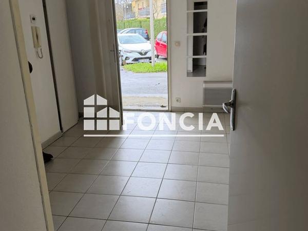 Location Appartement 2 pièces 38.55 m² - 37 COURS PERRIER DE LARSAN Lesparre Medoc 33340