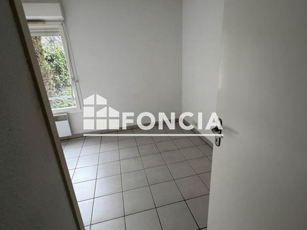 Location Appartement 2 pièces 38.55 m² - 37 COURS PERRIER DE LARSAN Lesparre Medoc 33340