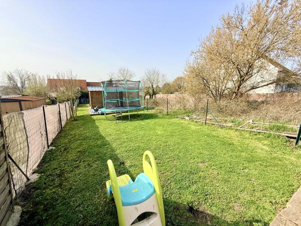 Coulommiers (77120) Maison traditionnelle avec stationnement et jardin