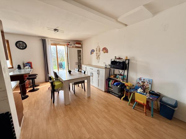 Coulommiers (77120) Maison traditionnelle avec stationnement et jardin