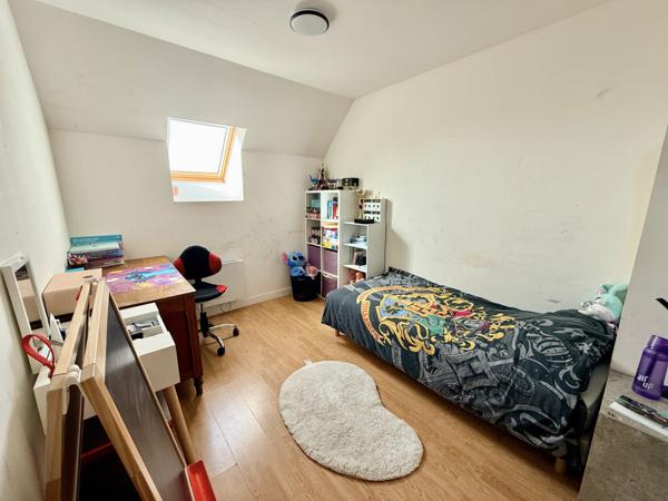 Coulommiers (77120) Maison traditionnelle avec stationnement et jardin