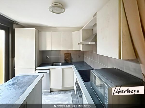 ANTIBES – 2 PIÈCES AVEC TERRASSE, JARDIN PRIVATIF DE 100 M² ET PARKING