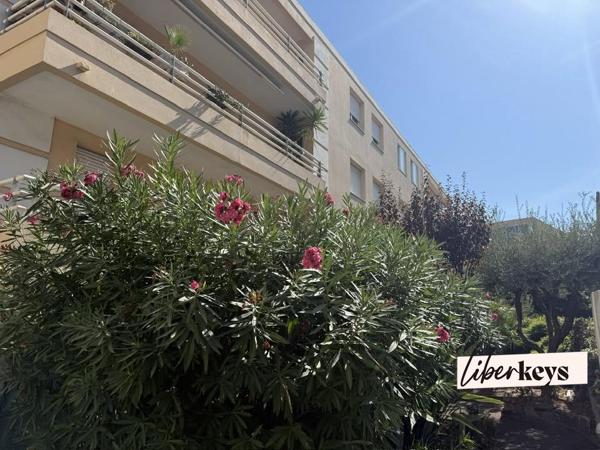 ANTIBES – 2 PIÈCES AVEC TERRASSE, JARDIN PRIVATIF DE 100 M² ET PARKING