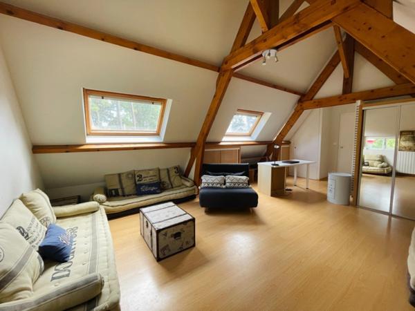 LA BAULE-PROPRIÉTÉ 8P ET 6 CHAMBRES DE 177M2-TERRAIN DE 411M2-PROCHE COMMERCES A PIEDS