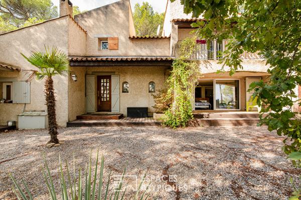 Maison Pierrevert 6 pièce(s) 200 m2