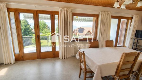Maison cossue, vue dégagée, terrain constructible