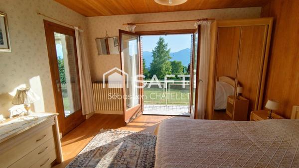 Maison cossue, vue dégagée, terrain constructible