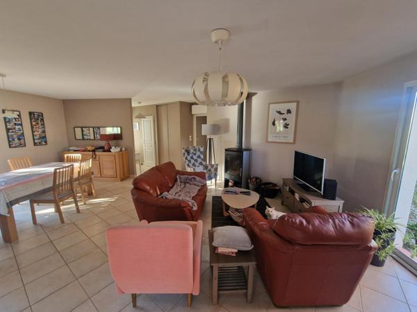 Maison de 130 M2 environ sur une parcelle de 1921 M2