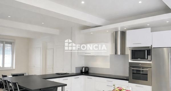 À vendre Maison 6 pièces 165 m² - Le Péage-de-roussillon 38550