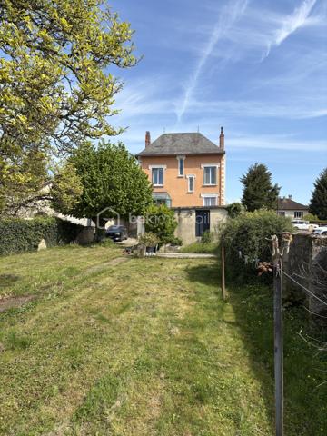 Demeure de 190,12 m²