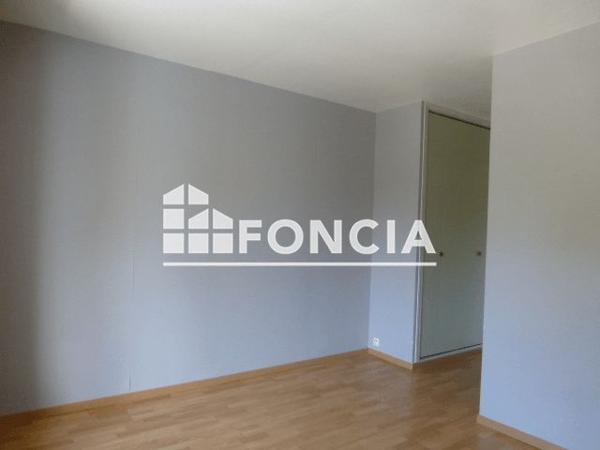 Location Appartement 2 pièces 49.56 m² - 259 RUE DU 8 MAI 1945 Vizille 38220