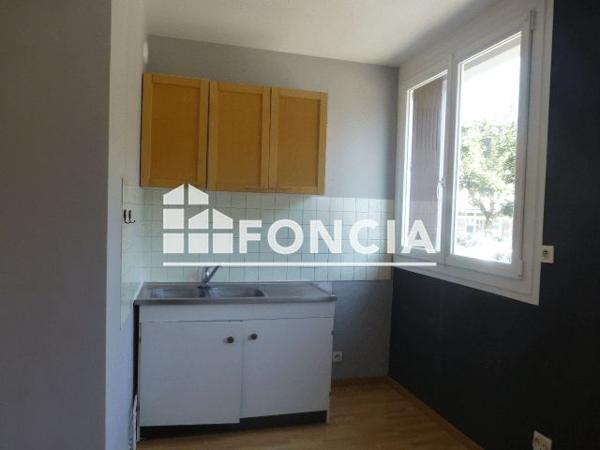 Location Appartement 2 pièces 49.56 m² - 259 RUE DU 8 MAI 1945 Vizille 38220