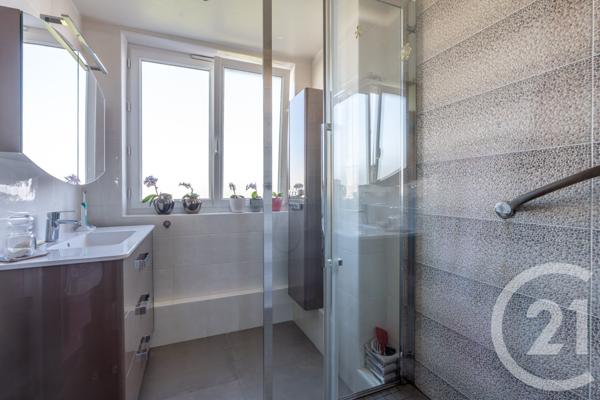 Appartement F4 à vendre  4 pièces - 67,02 m2 CHAMPIGNY SUR MARNE - 94