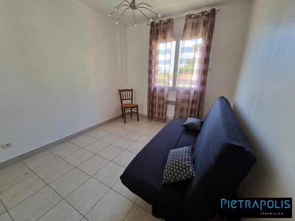 MIRIBEL, MAISON AVEC SUITE PARENTALE AU RDC