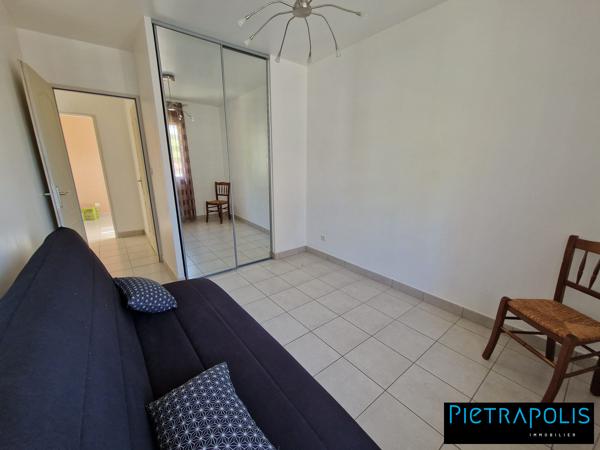 MIRIBEL, MAISON AVEC SUITE PARENTALE AU RDC