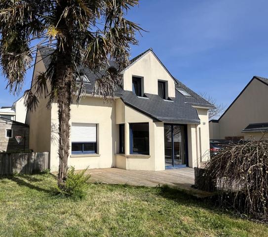 A VENDRE – Maison 4 chambres avec garage à VANNES