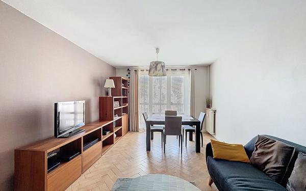 Appartement à vendre    3 pièces • 66,89 m2 Bry-sur-Marne