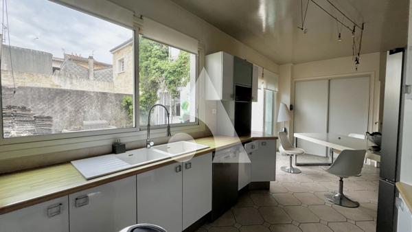 Appartement 4 pièces 127.08 m2