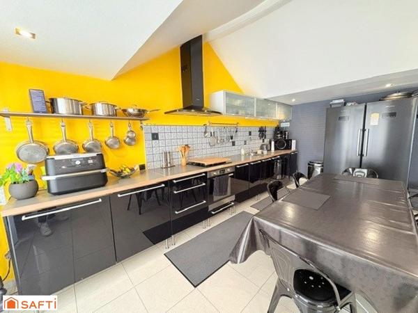 VALENCIENNES HYPER-CENTRE – GARAGE  – 4 CHAMBRES