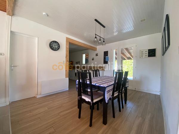 Vente
                Maison109,4 m² - 5 Pièces -
                    L AIGUILLON LA PRESQU ILE (85460)