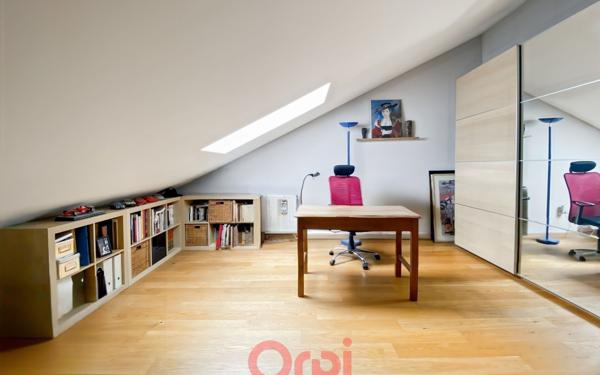 Maison à vendre    6 pièces • 143 m2 Lyon 3