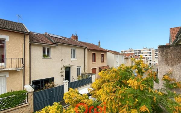 Maison à vendre    6 pièces • 143 m2 Lyon 3