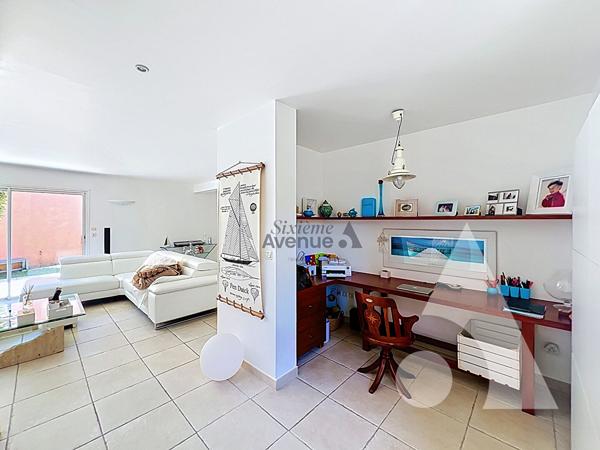 Maison 6 pièces 184 m2