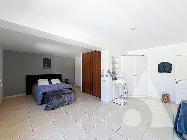 Maison 6 pièces 184 m2