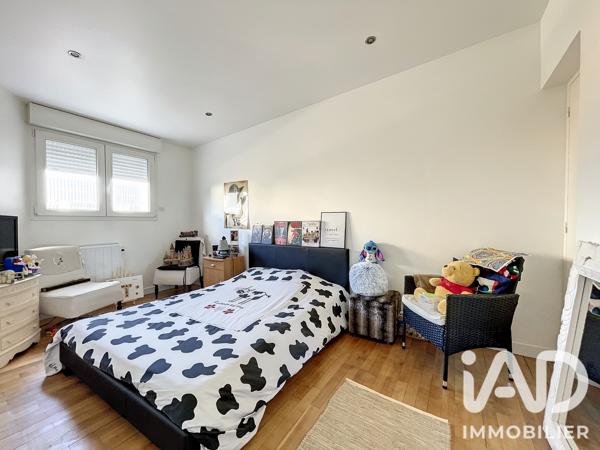 Maison à vendre 7 pièces 202 m² Reims