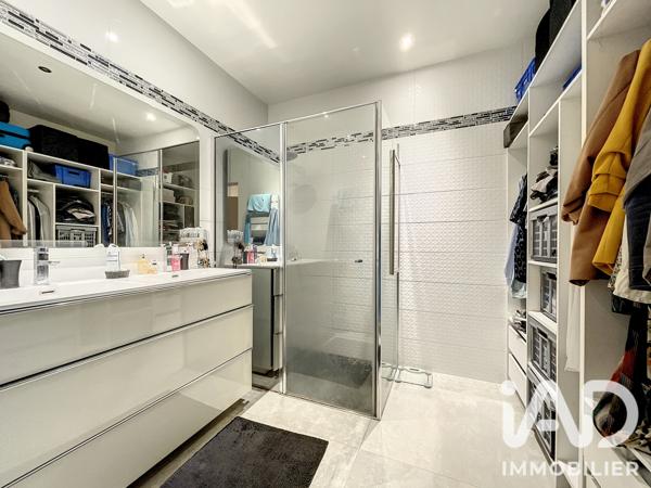 Maison à vendre 7 pièces 202 m² Reims