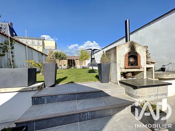 Maison à vendre 7 pièces 202 m² Reims