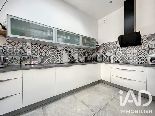 Maison à vendre 7 pièces 202 m² Reims